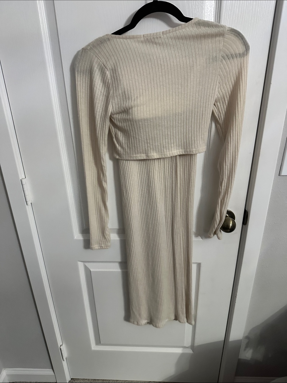 Ribbed Scoop Neck Long Sleeve Cream crop top two piece outfit with Button Detail - Picture 3 of 4